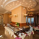 Polaris Iii Aparthotel