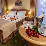 Aparthotel Polaris Iii Svinoústí
