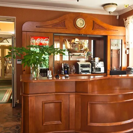 Ξενοδοχείο με διαμερίσματα Polaris Iii 3*