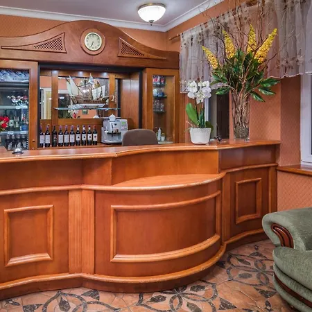 Polaris Iii Aparthotel