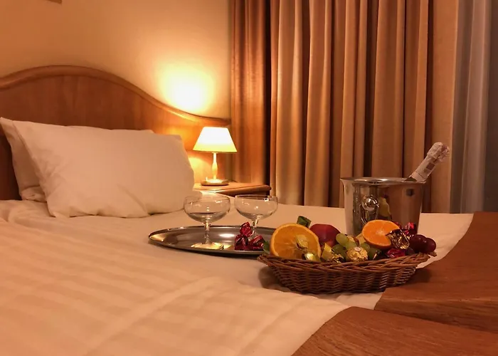 Polaris Iii Aparthotel 3*